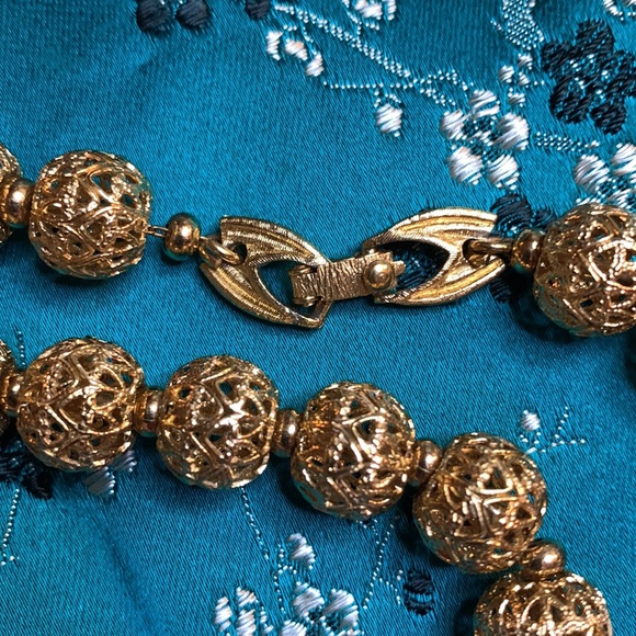 MONET NECKLACE - Picture 5 of 5